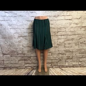 Green/Black skirt
